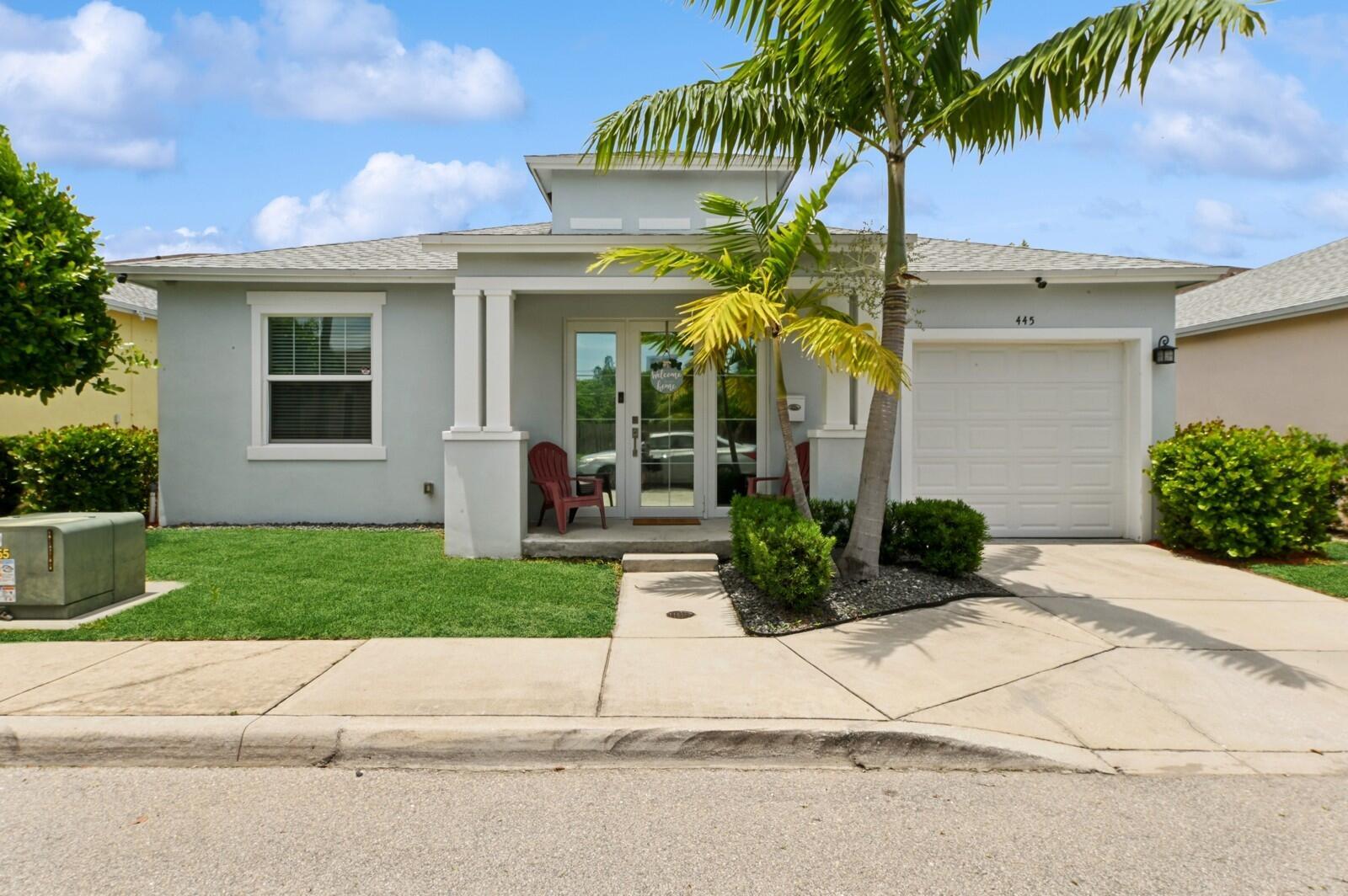 Property Photo: 445 Lilac Court FL 33407