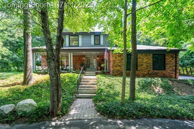 Property Photo: 11126 Jonathan Lane MI 48065