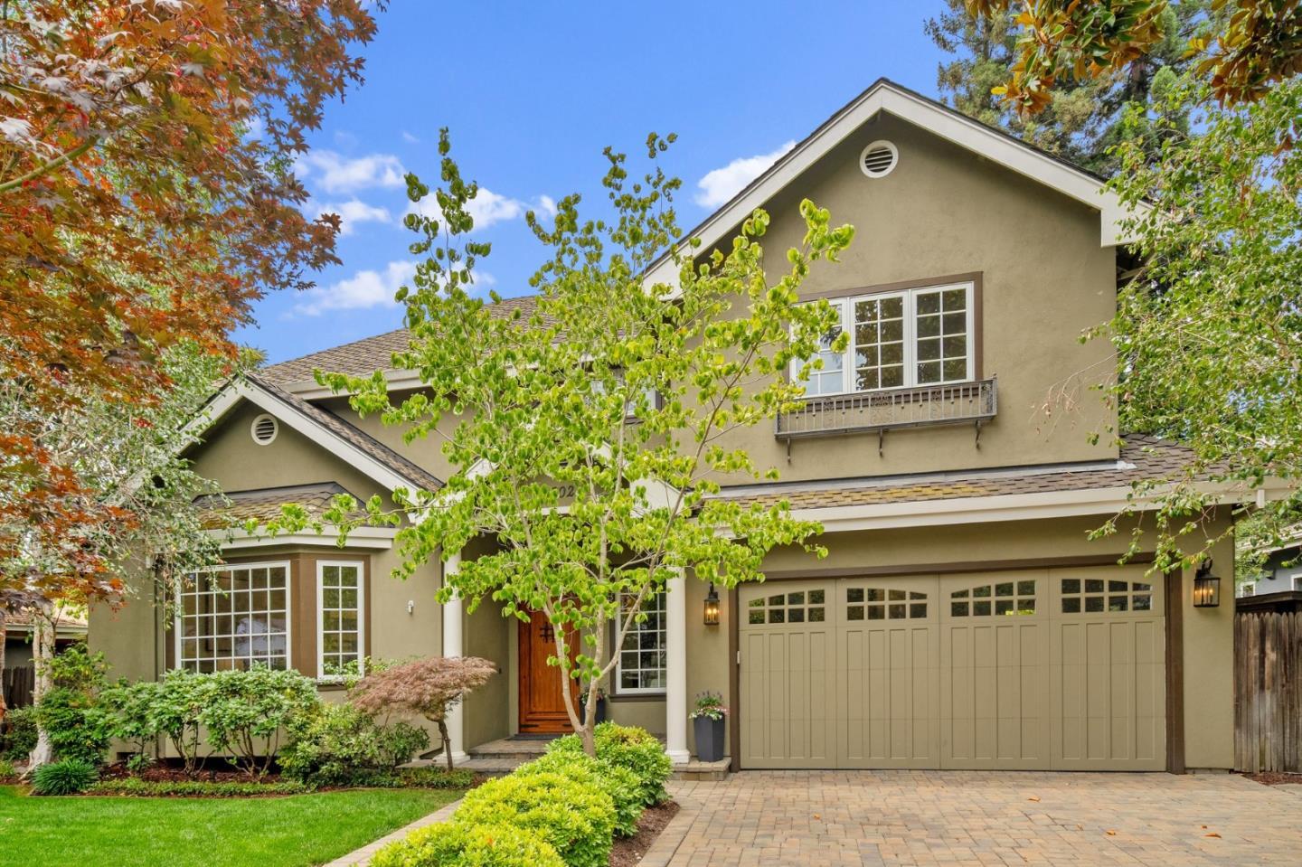 Property Photo:  1602 Hamilton Avenue  CA 94303 