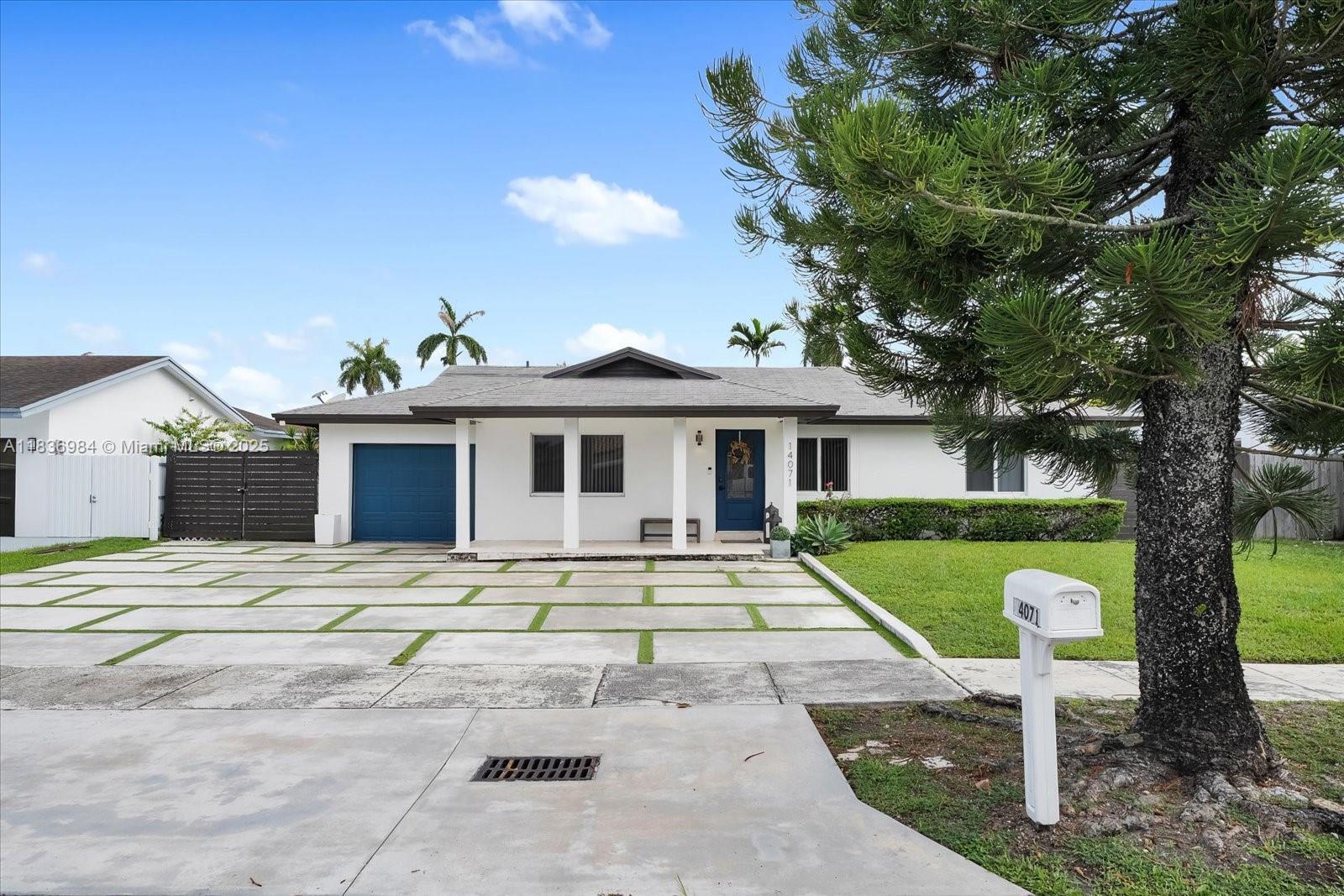 Property Photo: 14071 SW 45th St FL 33175