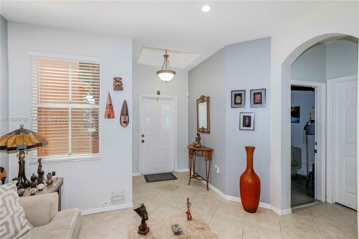 Property Photo: 12548 SW 126th Ave FL 33186