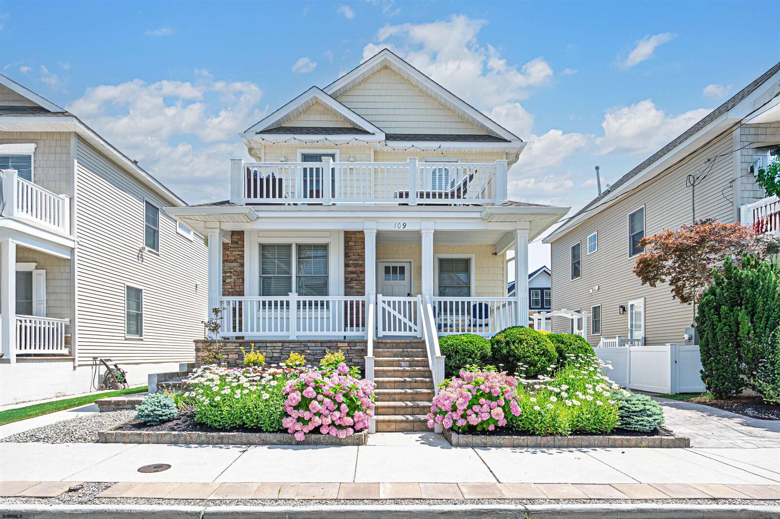 Property Photo: 109 N Douglas Ave NJ 08402-2060