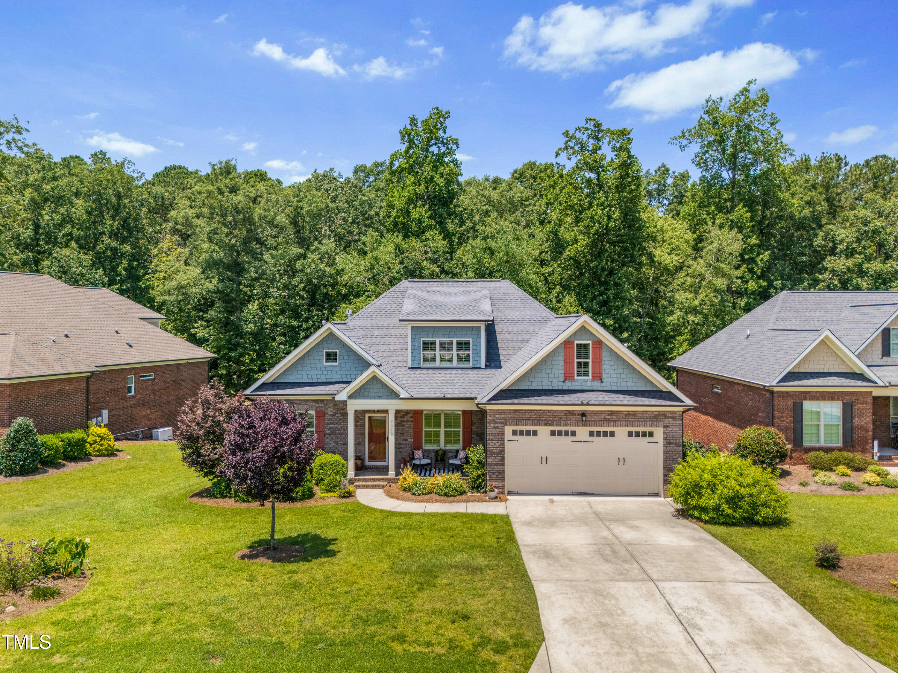 Property Photo: 3313 Bentwinds Bluffs Lane NC 27526