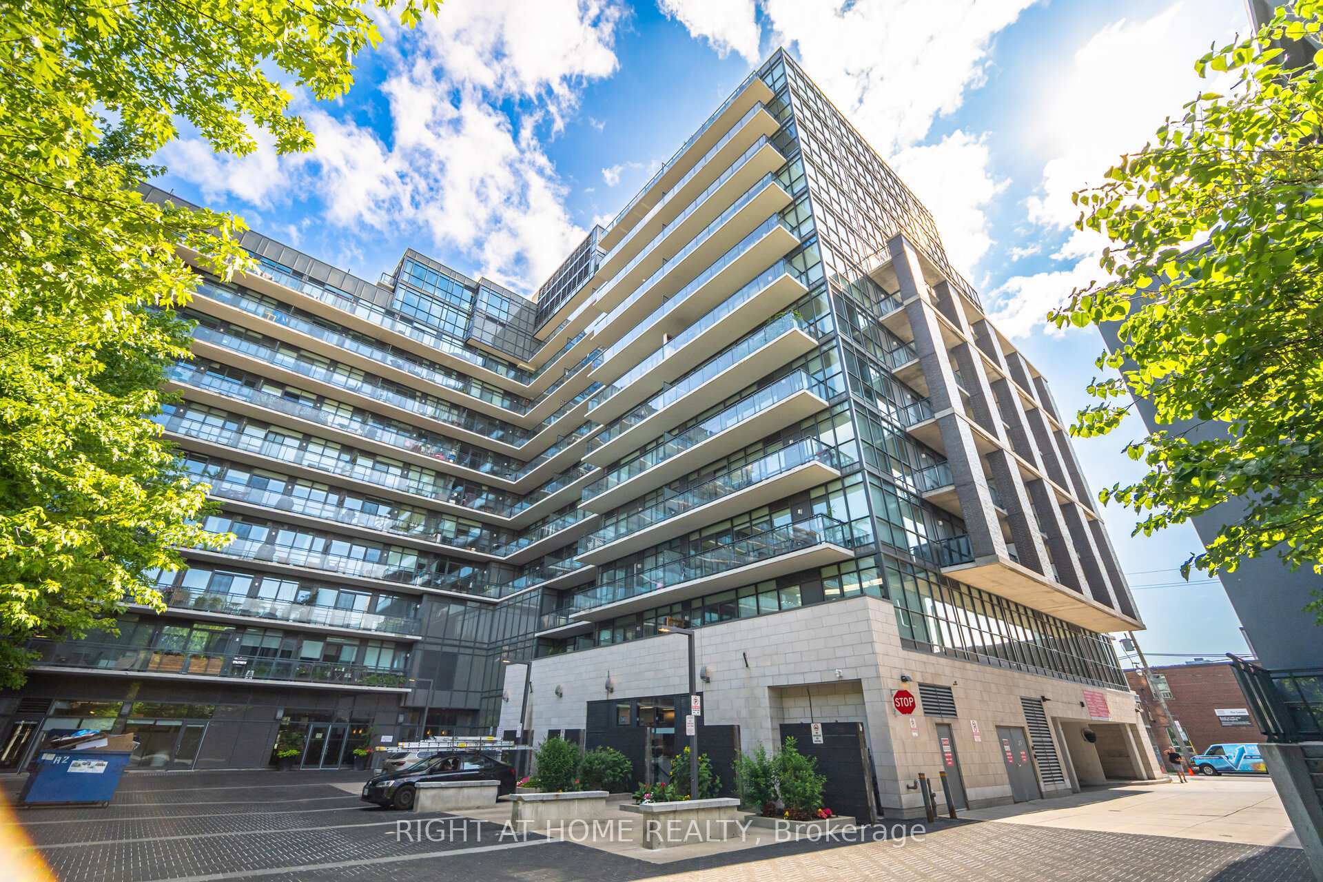 1190 Dundas Street  Toronto ON M4M 0C5 photo