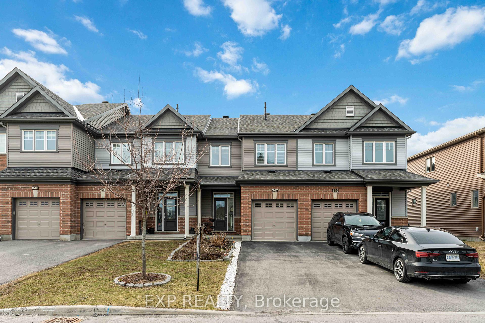 Property Photo: 347 Mountain Sorrel Way ON K4A 1H7