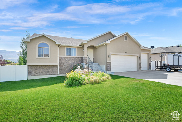 Property Photo: 3038 N Whispering Meadow Ln UT 84404