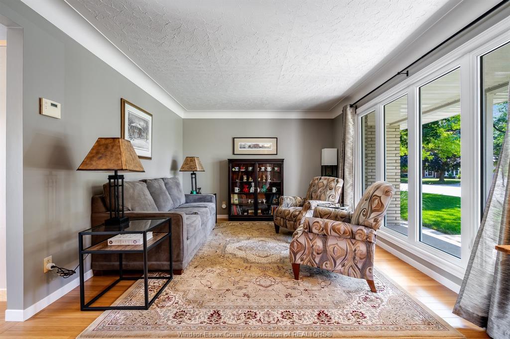 Property Photo: 137 McCallum Drive ON N9Y 1G6
