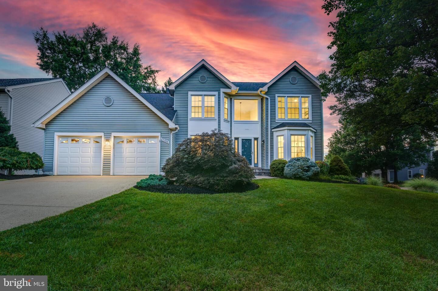 Property Photo:  43968 Bidwell Court  VA 20147 