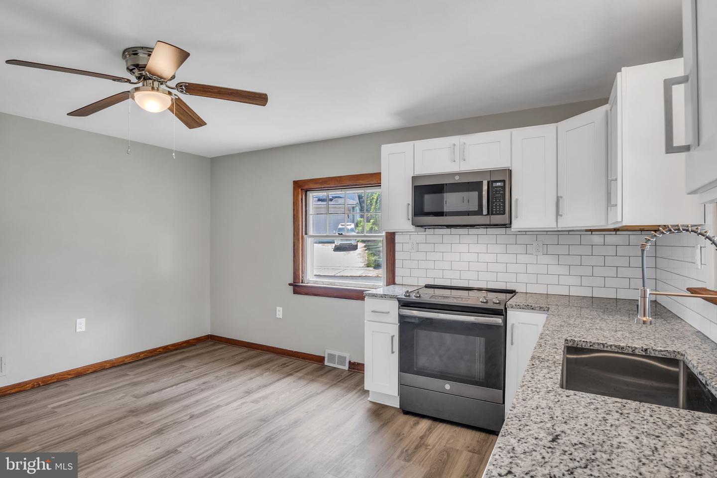 Property Photo: 101 E Perry Street PA 17025