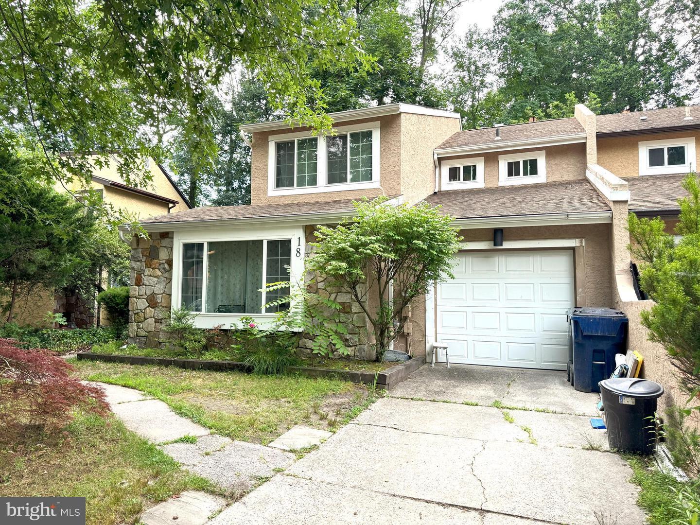 Property Photo: 18 Goshawk Court NJ 08043