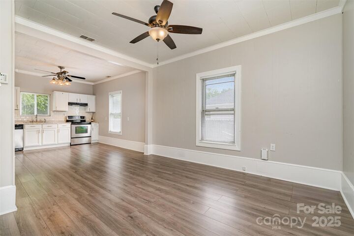 Property Photo: 620 Brookwood Drive NC 28115