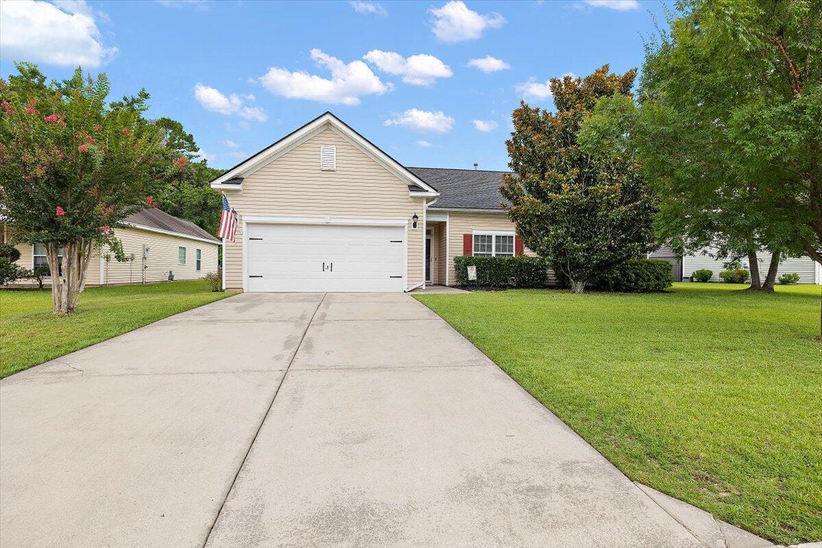 Property Photo: 7481 Hawks Circle SC 29410