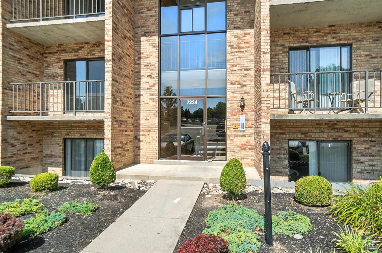 Property Photo: 7234 Creekview Drive OH 45247
