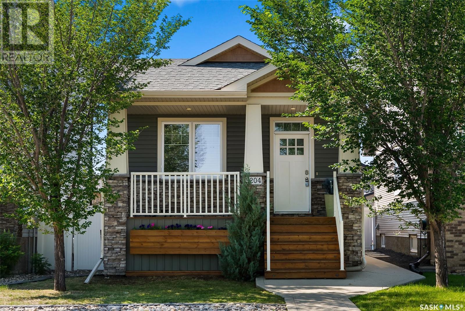 5204 Aerial Crescent  Regina SK S4W 0C8 photo