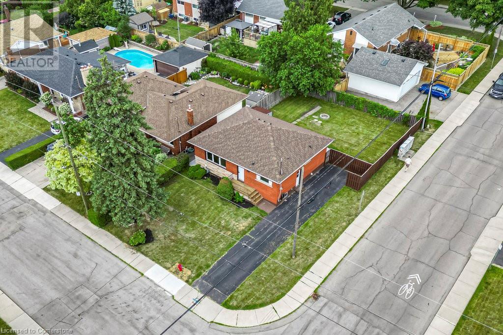 Photo de la propriété: 173 West 32nd Street ON L9C 5H1