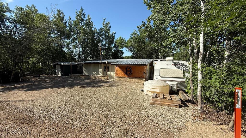 Property Photo: 1099 Franklin-Hasselfield Road MB R0M 0M0