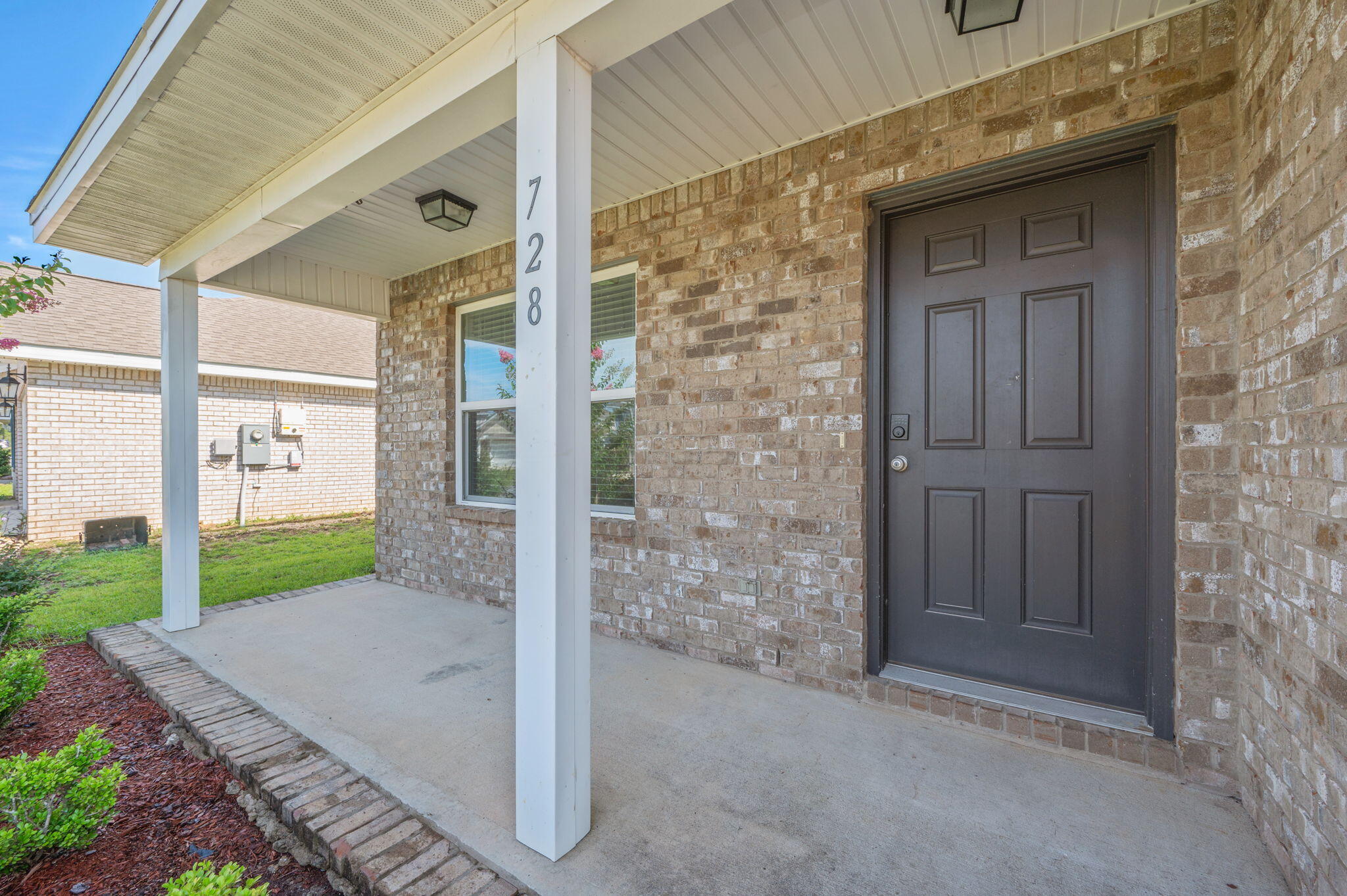 Property Photo: 728 Widgeon Way FL 32539