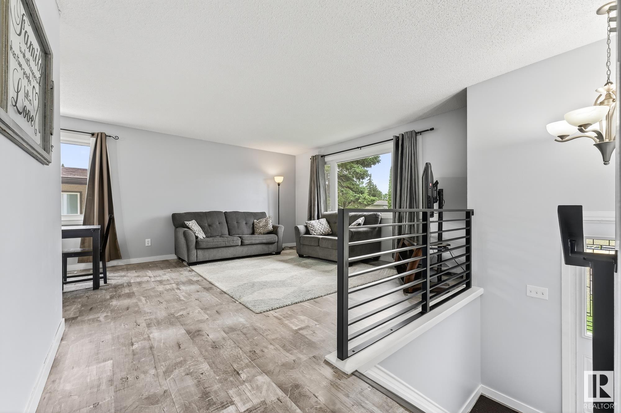 Property Photo:  62 Mission Street  AB T8A 0V7 