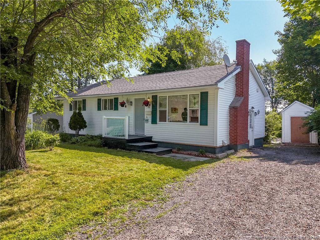 Property Photo: 92 Coventry Crescent NB E3B 4P5