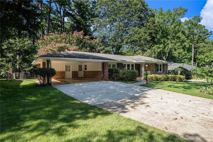 Property Photo:  4216 Fontana Court Court  GA 30084 