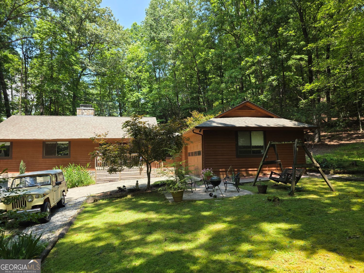 Property Photo: 231 Laurelwood GA 30571