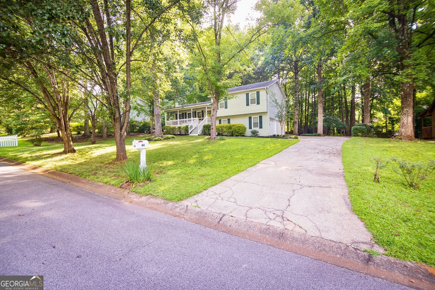 Property Photo: 44 Mary Street GA 30157