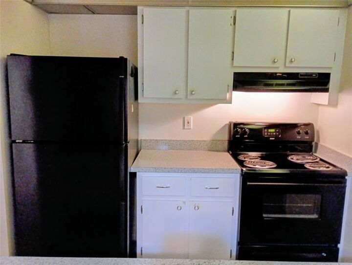Property Photo:  777 S Federal Highway 104  FL 33062 