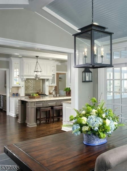 Property Photo:  3 Breeze Knoll Dr  NJ 07090 
