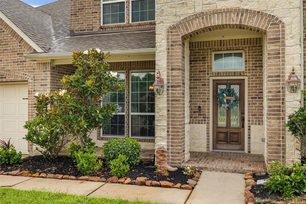 Property Photo: 15311 Icet Creek Avenue TX 77523
