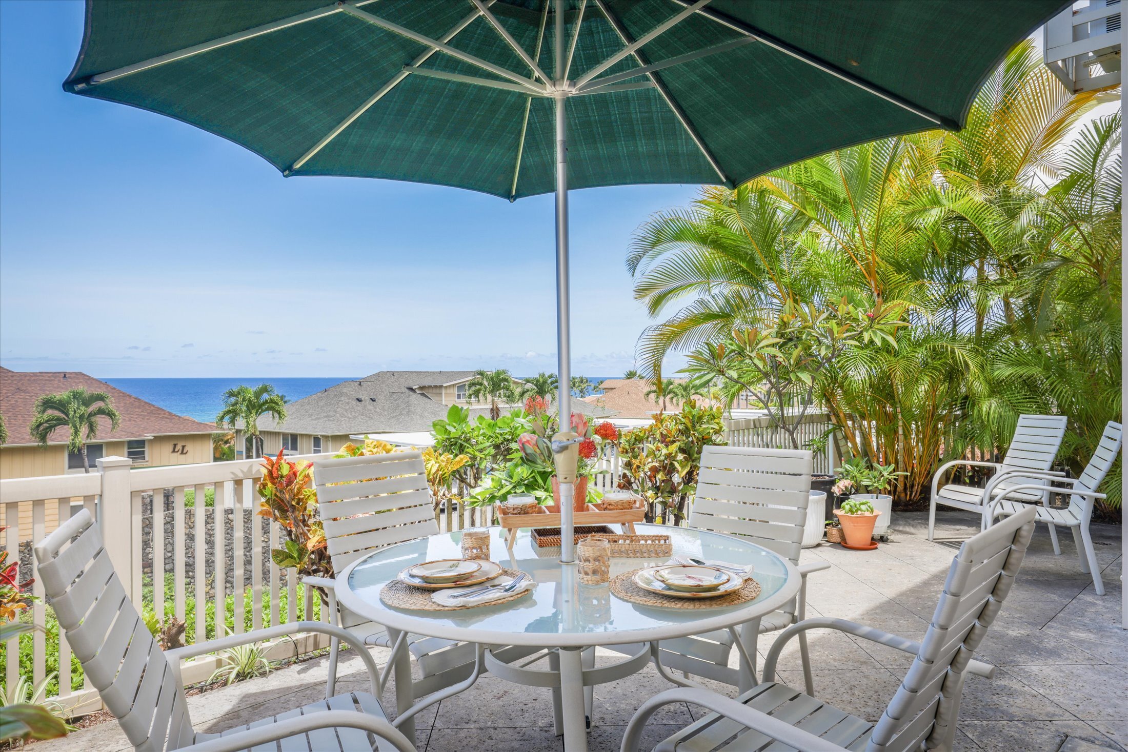 Property Photo: 75-5919 Alii Dr Jj2 HI 96740