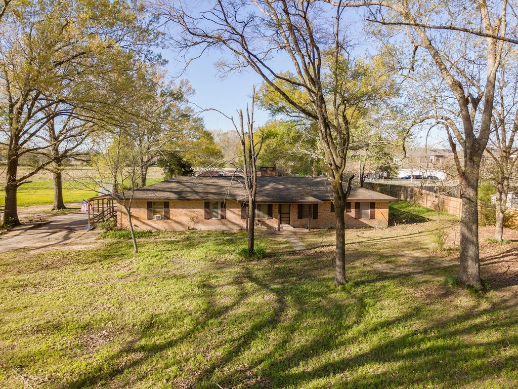 Property Photo:  5206 Lotus Lane  TX 75904 
