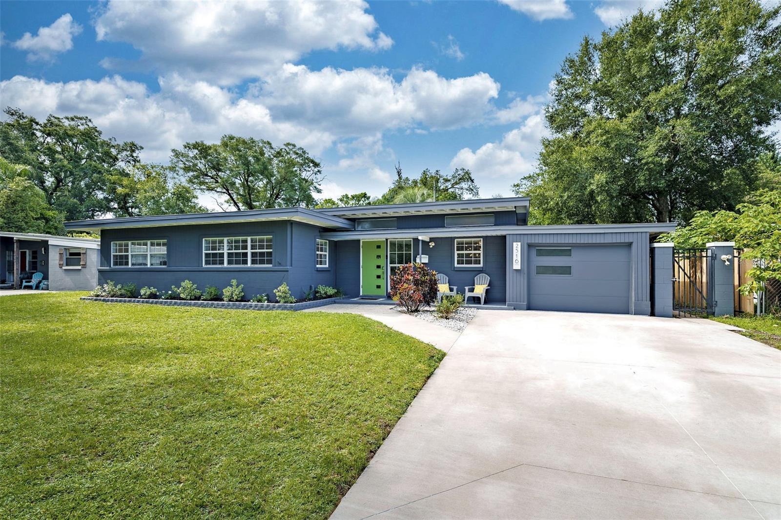 Property Photo: 2516 Hargill Drive FL 32806