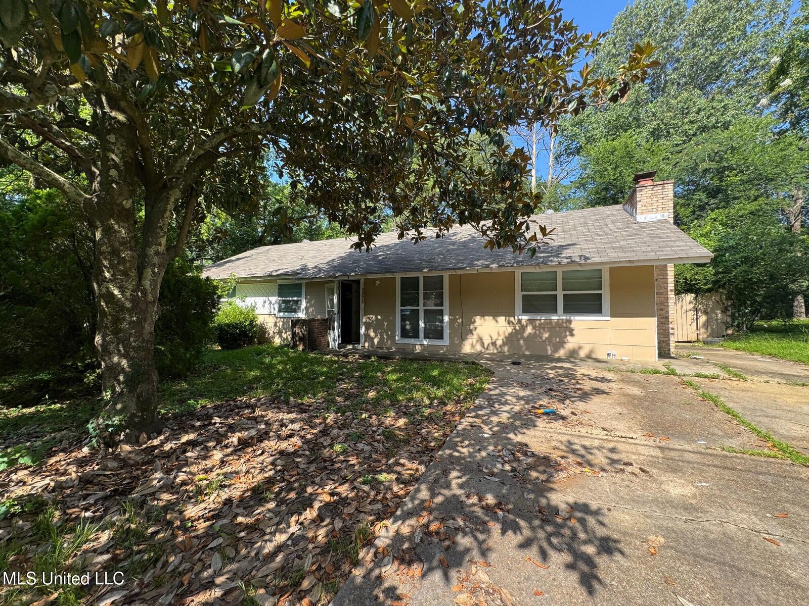 Property Photo:  2971 Kentwood Drive  MS 39212 