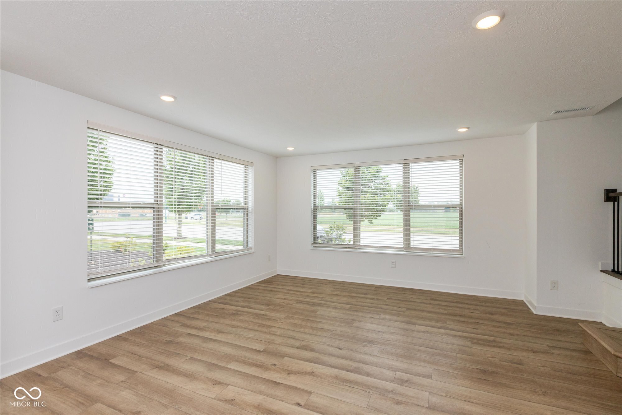 Property Photo: 13423 E 134th Street IN 46037