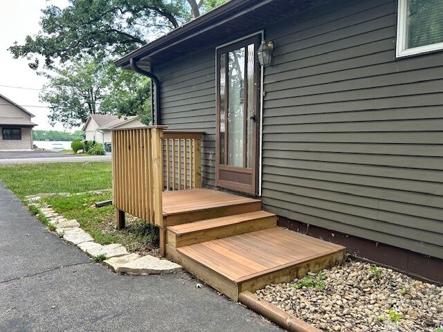 Property Photo:  8850 E Mallard Lane  IL 60481 