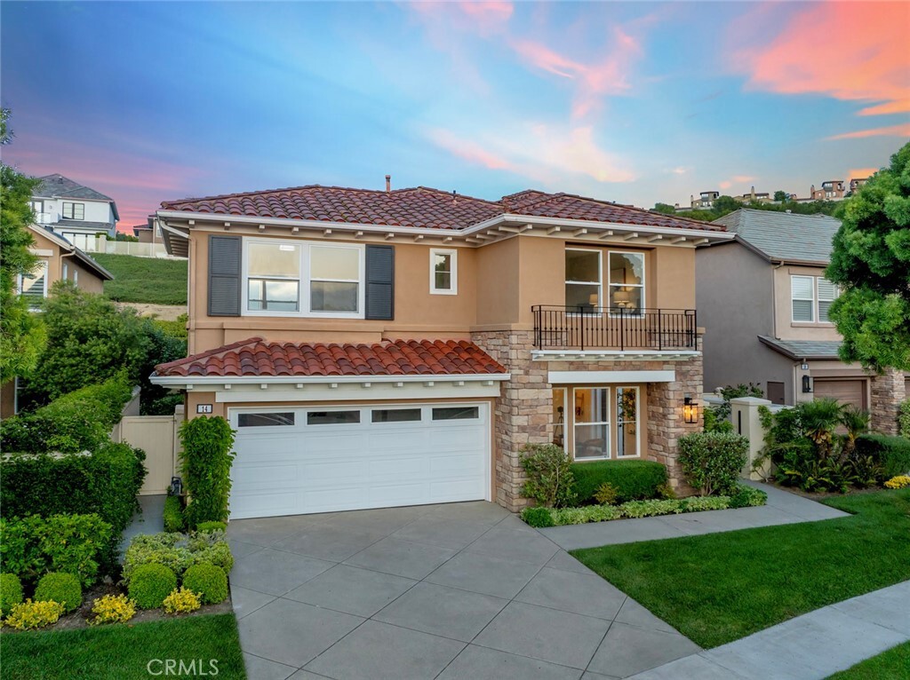 Property Photo: 14 Pavona CA 92657