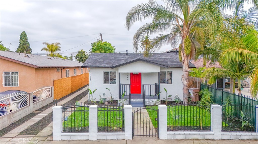 Property Photo: 343 E 98th Street CA 90003