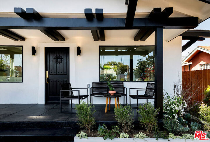 Property Photo:  3963 3rd Avenue  CA 90008 