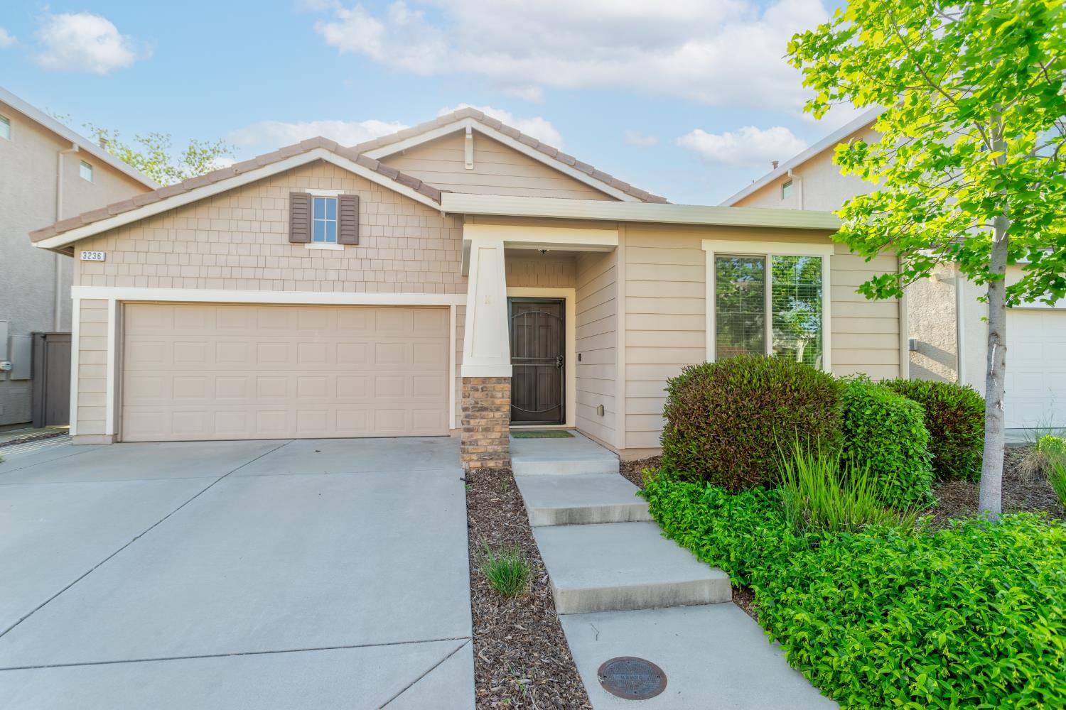 Property Photo: 3236 Dolcetto Street CA 95747