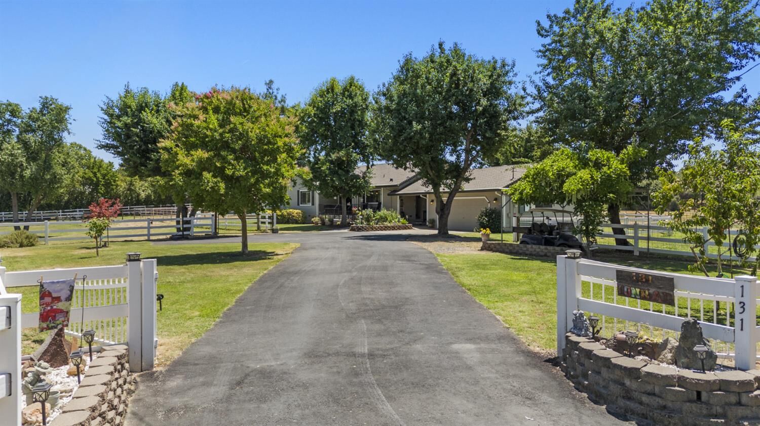 Property Photo:  131 Twin Ponds Lane  CA 95648 