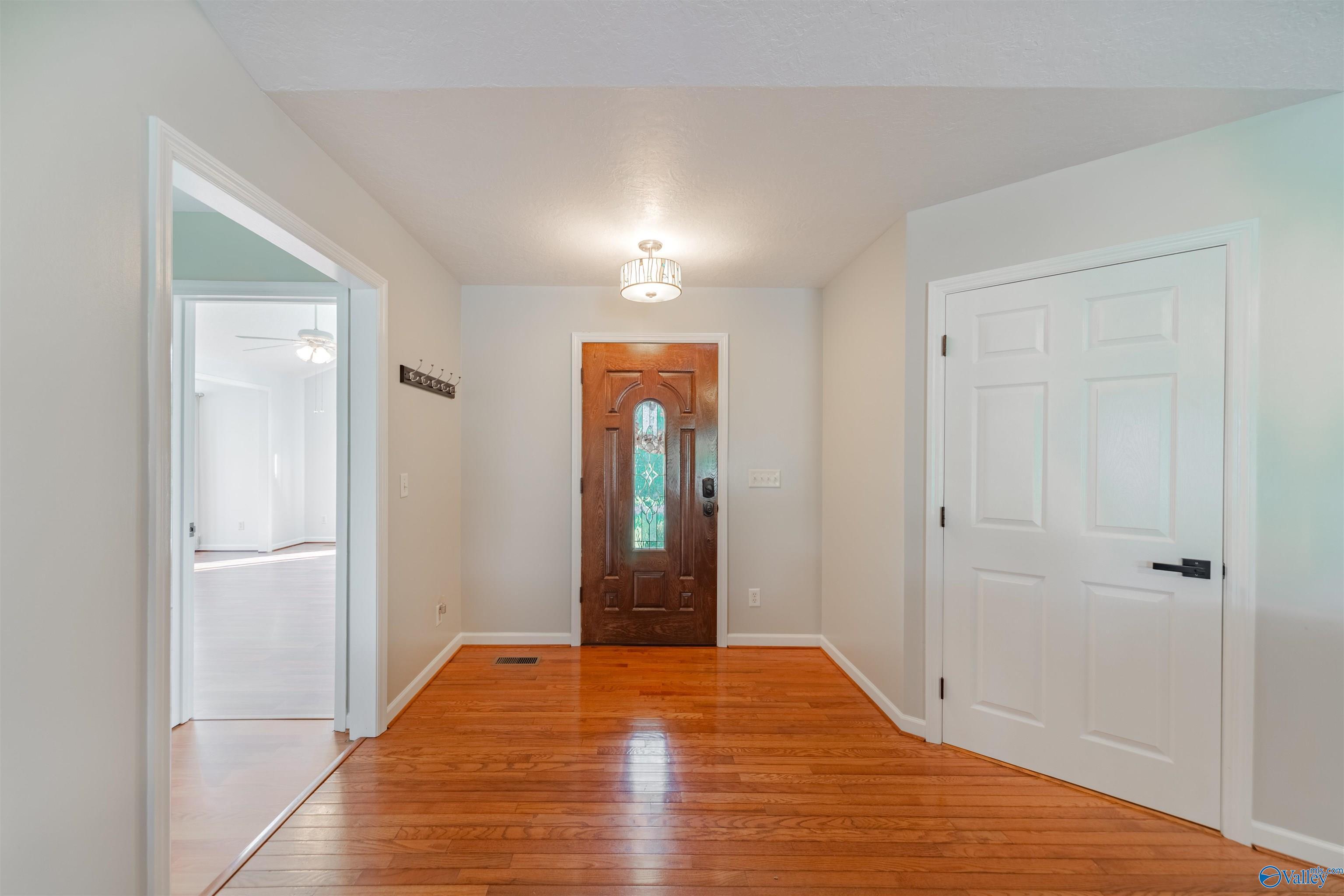 Property Photo:  205 Camden Cove  AL 35903 