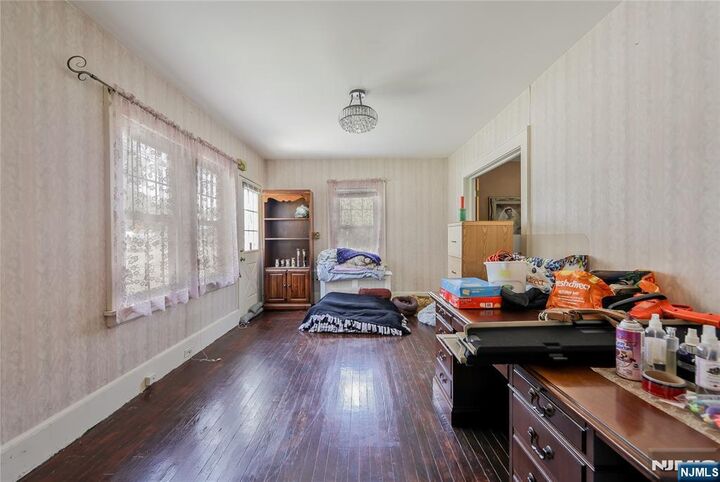 Property Photo: 981 Valley Road NJ 07013