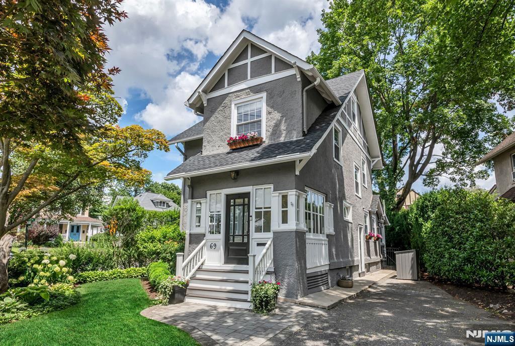 Property Photo: 69 Ethelbert Place NJ 07450