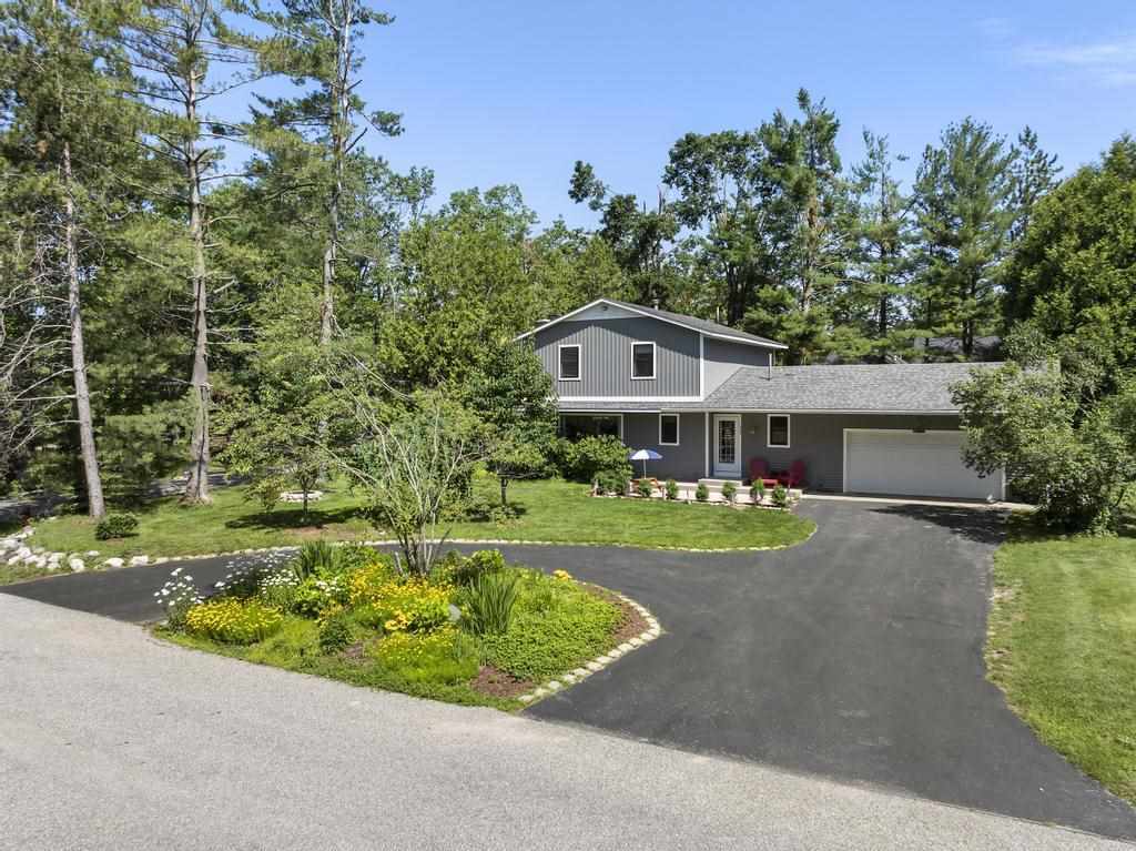 540 W Summit  Harbor Springs MI 49740 photo