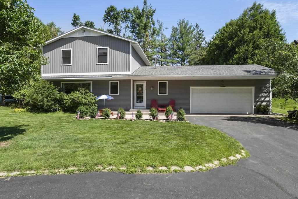 540 W Summit  Harbor Springs MI 49740 photo