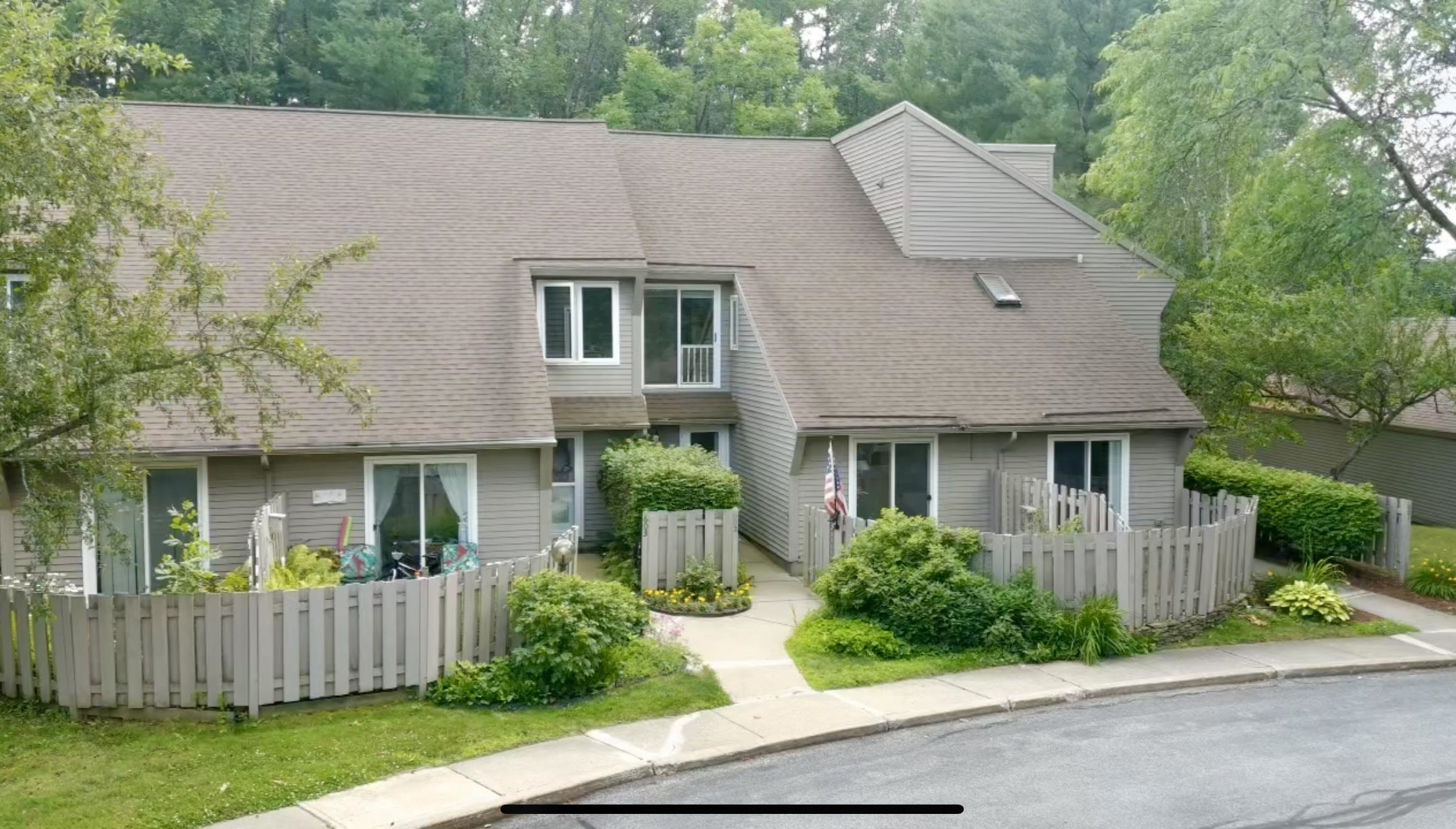 602 S Beach Road  South Burlington VT 05403 photo