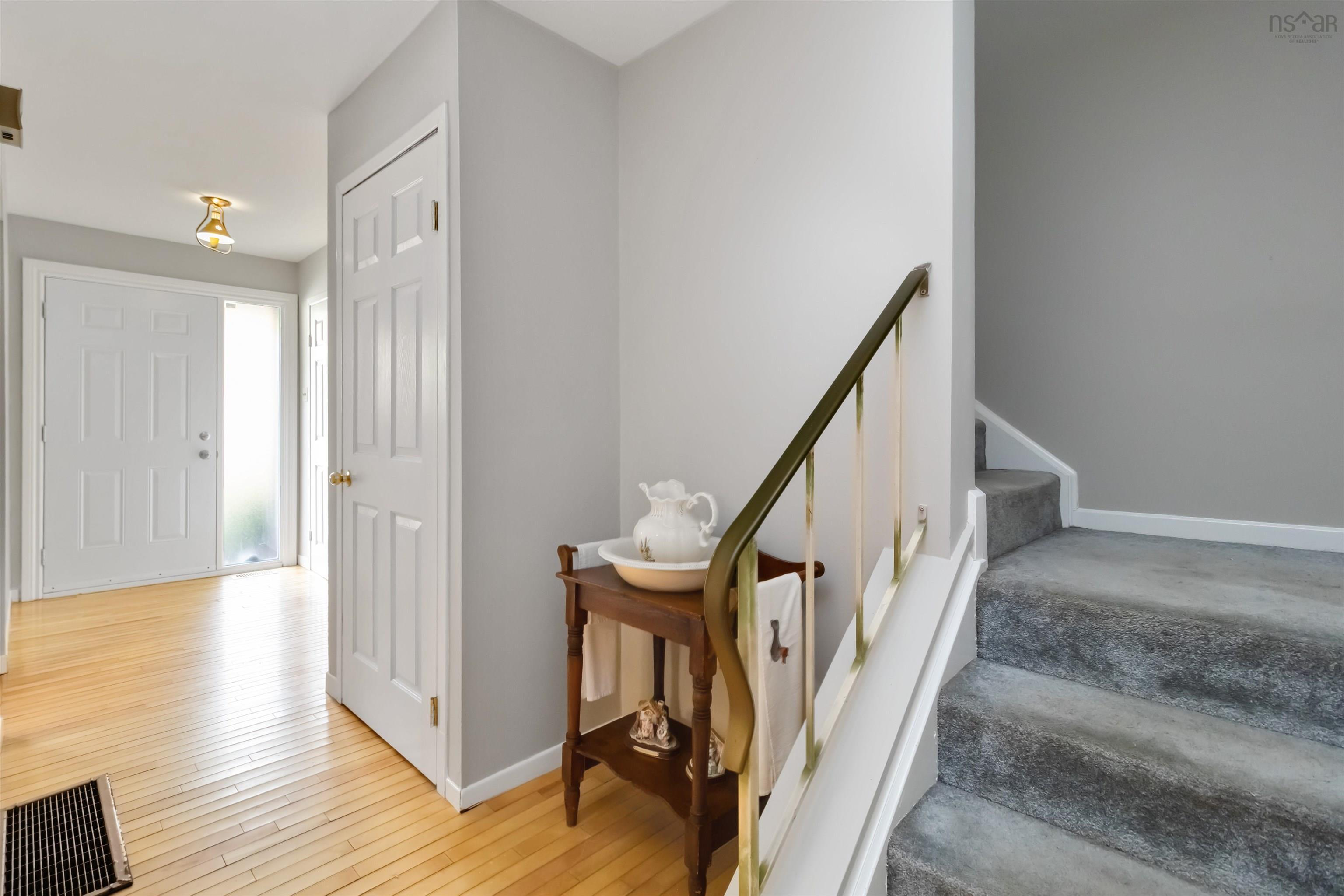 Photo de la propriété: 79 Forestside Crescent NS B3M 1M5