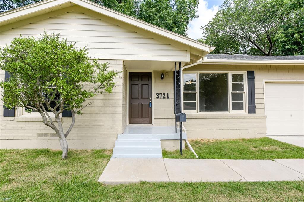 Property Photo: 3721 Norton Drive TX 76118