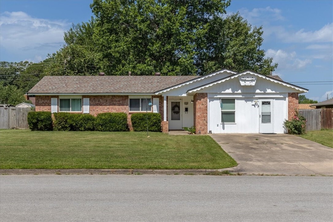 516 Maria Street  Springdale AR 72762 photo