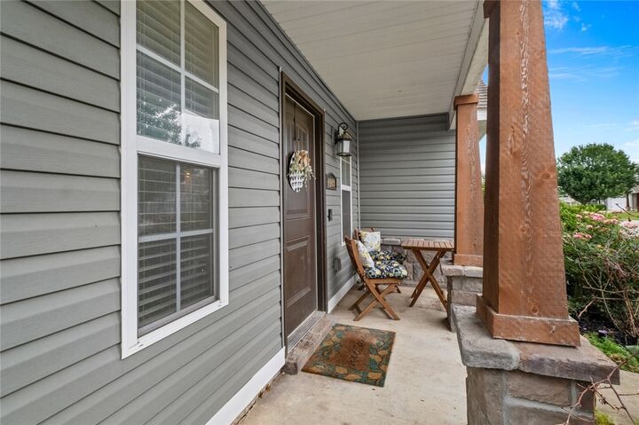 Property Photo: 4469 W Pecan Street AR 72704
